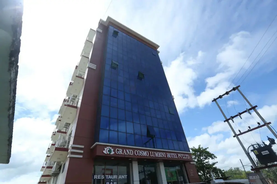 Capital O 629 Grand Cosmo Lumbini Hotel