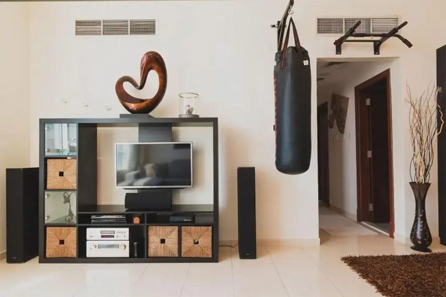 Exclusive Creek Bay Apartment