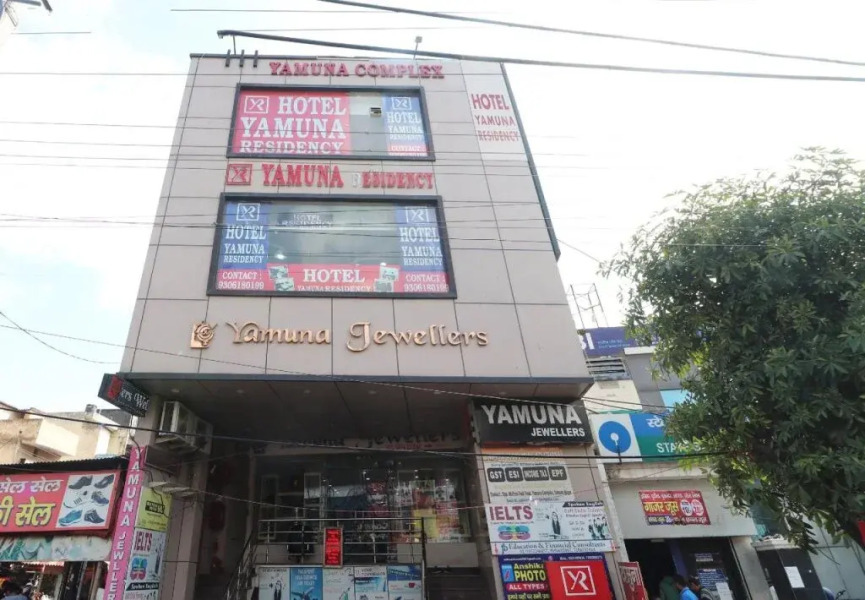 Hotel Yamuna Residency By OYO Rooms