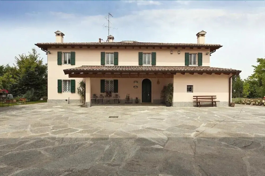 B&B Red Wine Country House