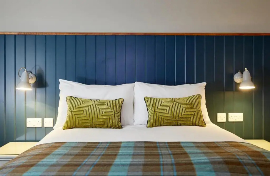 The Cedars Inn by Greene King Inns