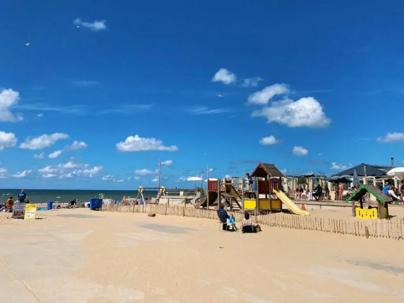 Luxurious historical Loft close to the beach!