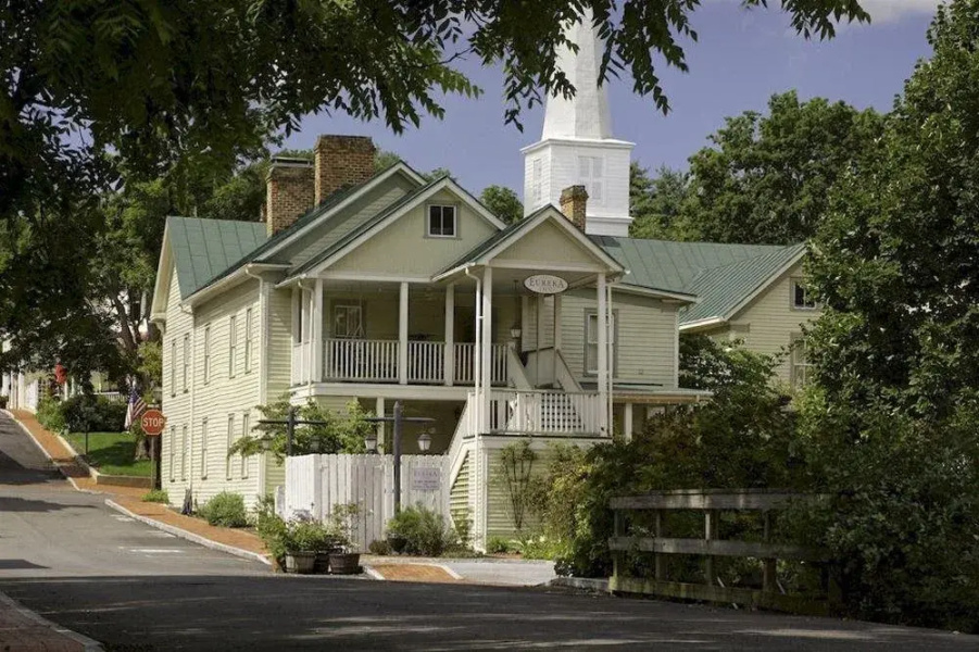 Historic Eureka Inn