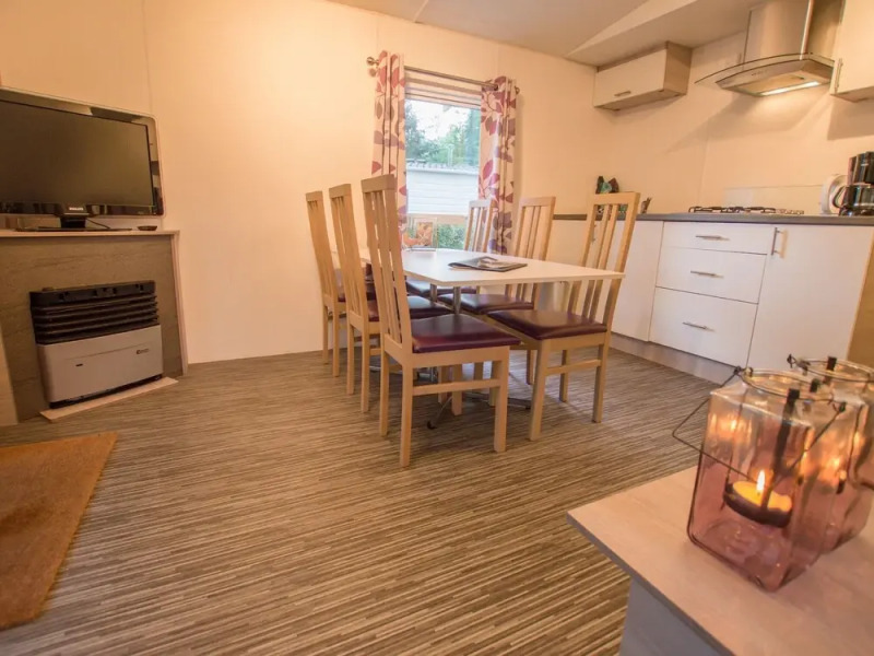 Cozy Chalet With a Porch, in Natural Surroundings