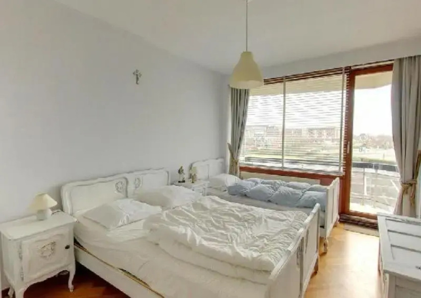 A. Ruzettelaan 183 Apartment 5A1 Neptunus