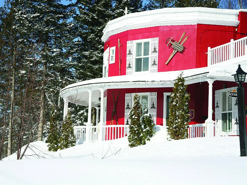 Auberge de La Tour du Lac