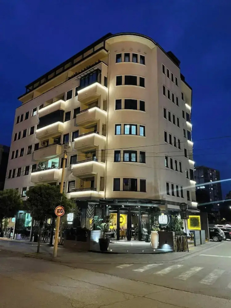 I&I Apartments
