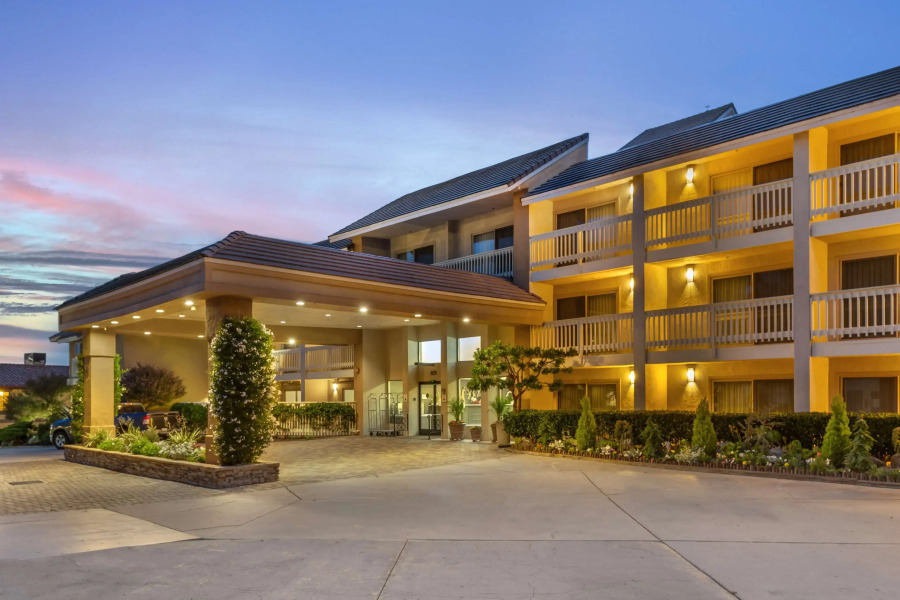 Best Western Plus Monterey Inn