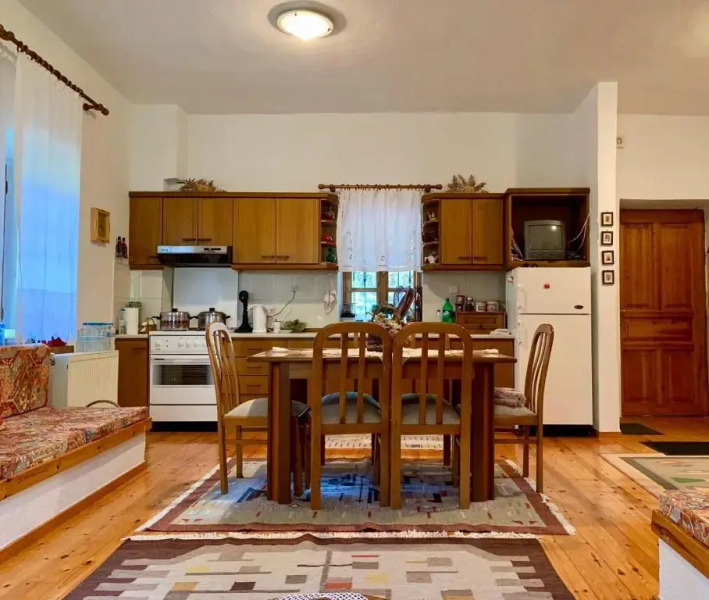 Stone-built Traditional House "Snow White"