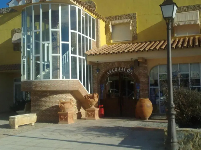 Hotel Arcojalon