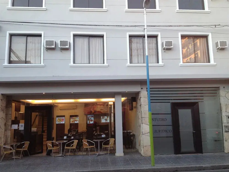 Lorenzo Suites Hotel