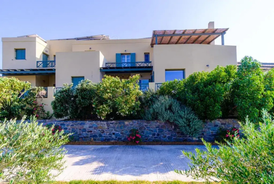 Avrofilito Syros Houses