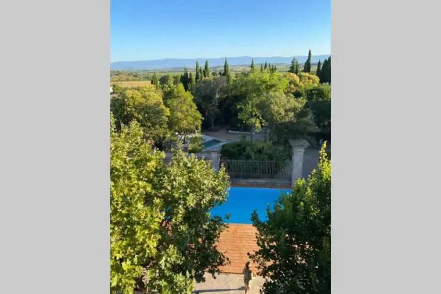 Cave atelier dans ancien domaine viticole