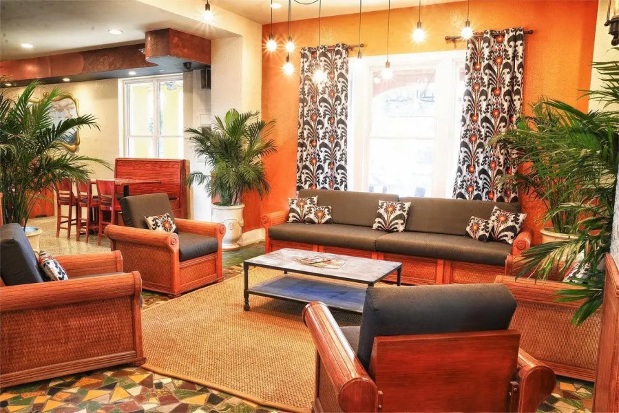 Hollander Boutique Hotel