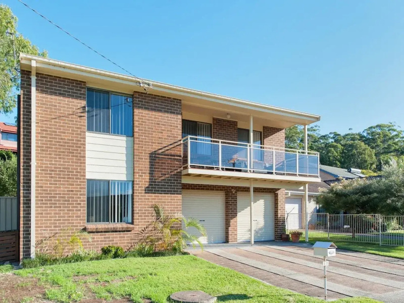 Happy Days, 49 Pantowora Street