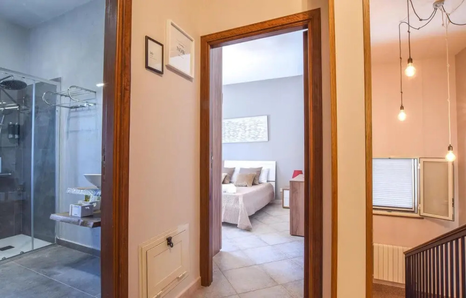Nice Home in Altavilla Milicia With Jacuzzi, Wifi and 4 Bedrooms