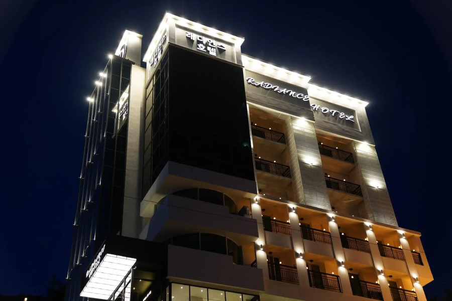 Radiance Tourist Hotel