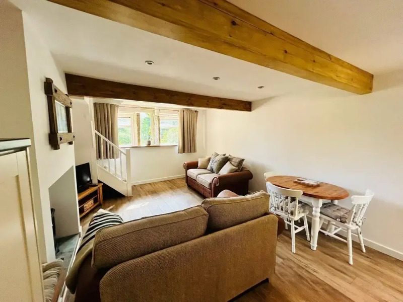 Cozy Cottage in Mytholmroyd nr Hebden Bridge