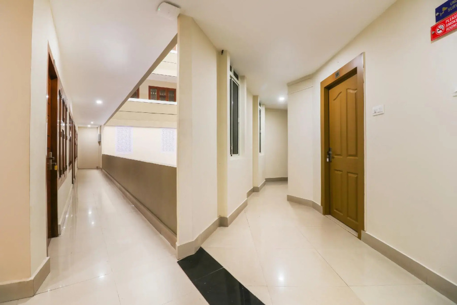 Capital O 48338 Darwesh Residency