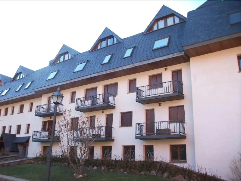 Apartamentos Varios Valle De Tena 3000