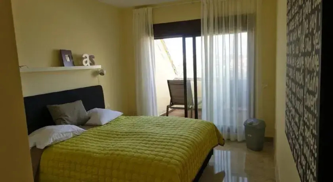 Penthouse in Duquesa