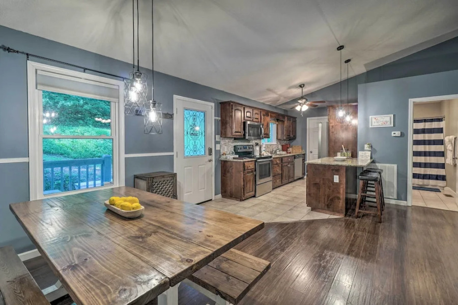 Peaceful Sevierville Home w/ Private Hot Tub!