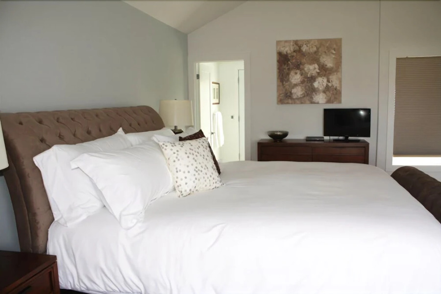 On the 6 Bed and Breakfast