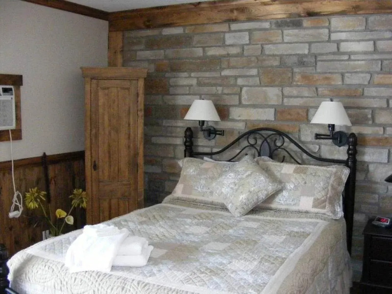 Auberge Le Saint-Bohème