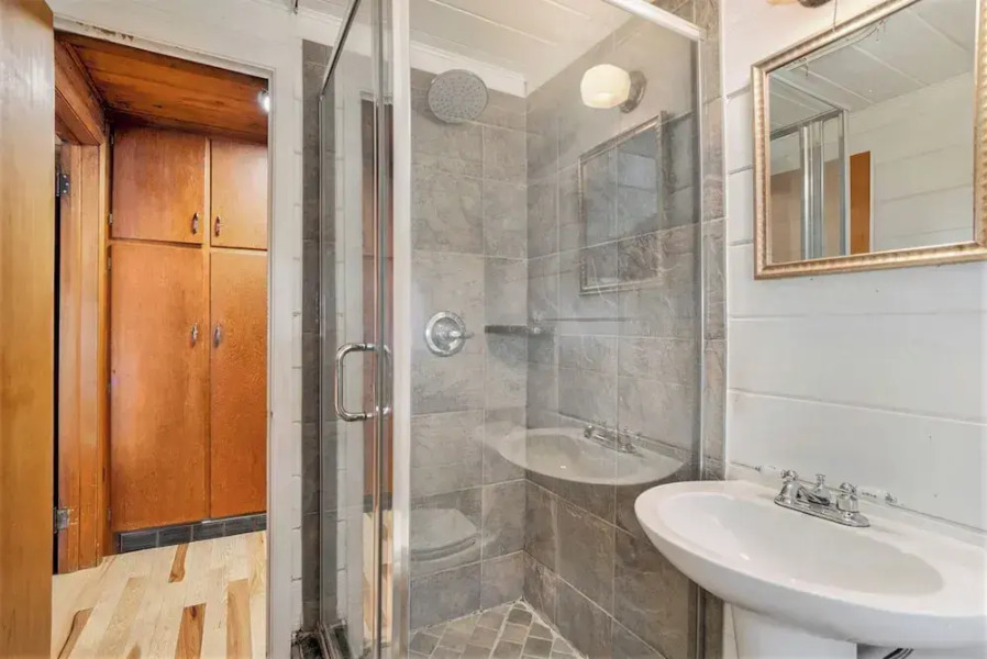 The Grand Inn Apartment Hotel 180