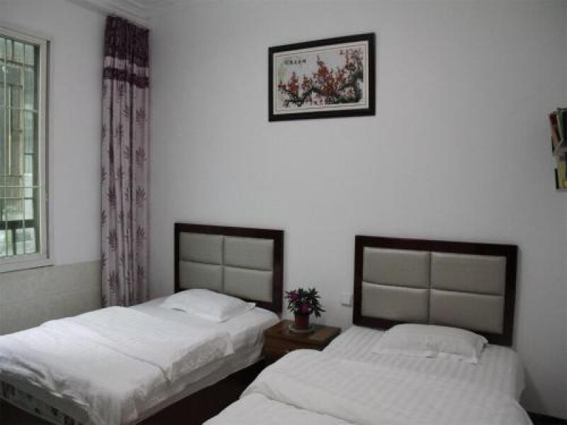 Ya'an Shimian Old Street Inn