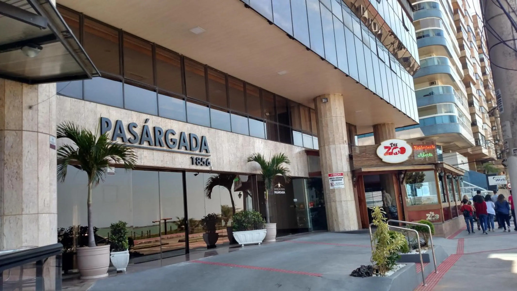 Flat Pasárgada 712, Free Bikes, pé na praia