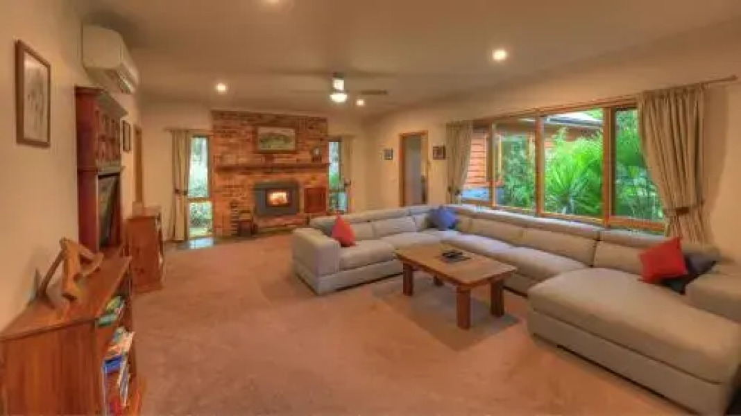 Buffalo River Homestead