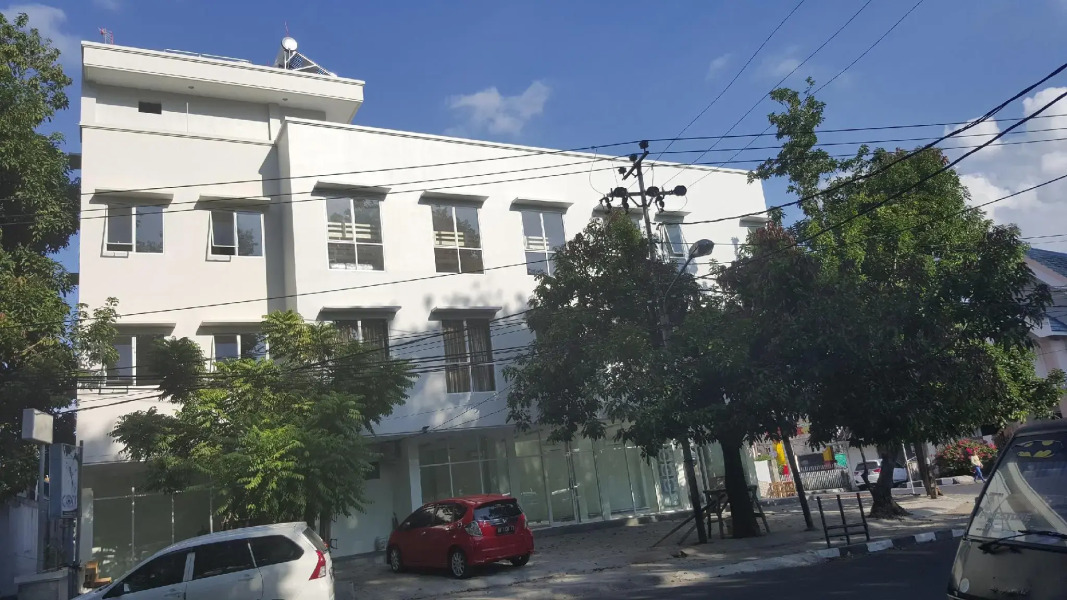 RedDoorz Hostel @ Manado Green Hostel