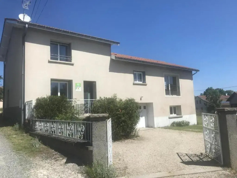 Gîte Saint-Just-Saint-Rambert, 5 pièces, 8 personnes - FR-1-496-195