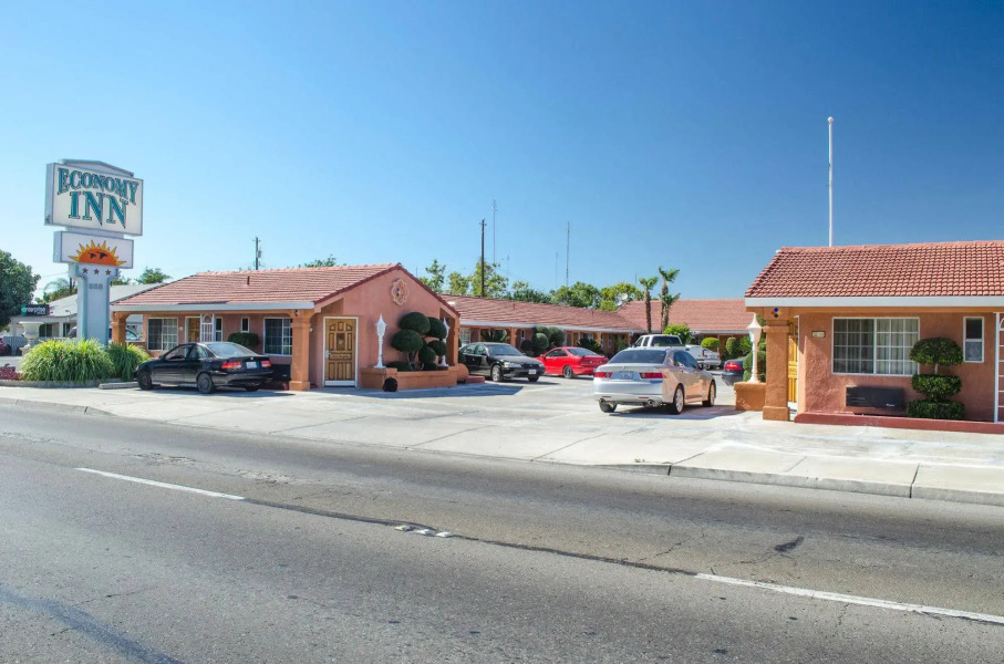Economy Inn
