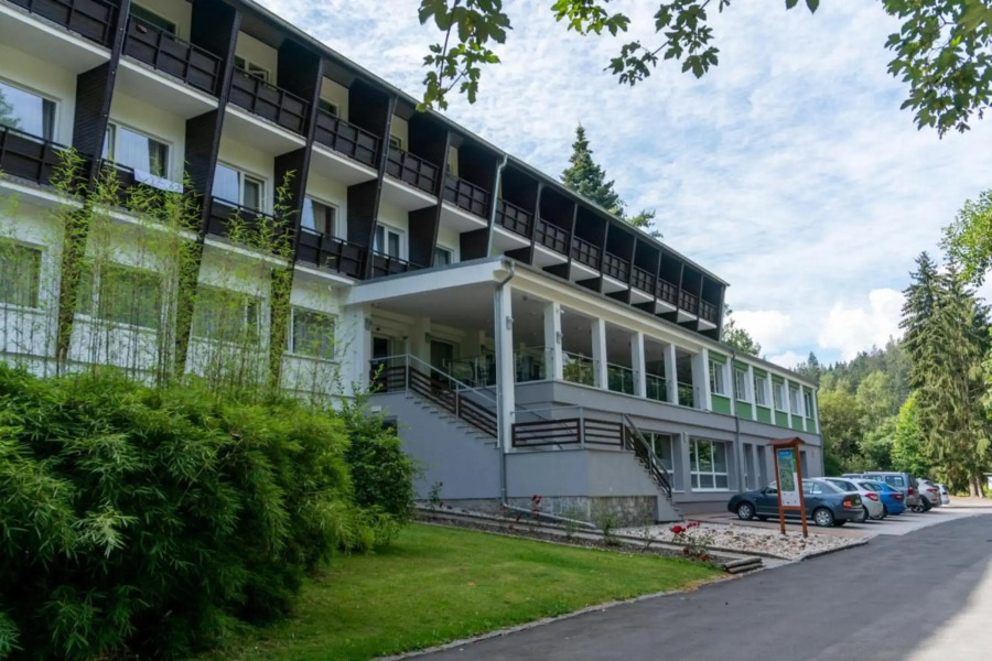 Hotel Green Paradise