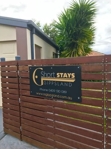 Short Stays Gippsland - Newborough