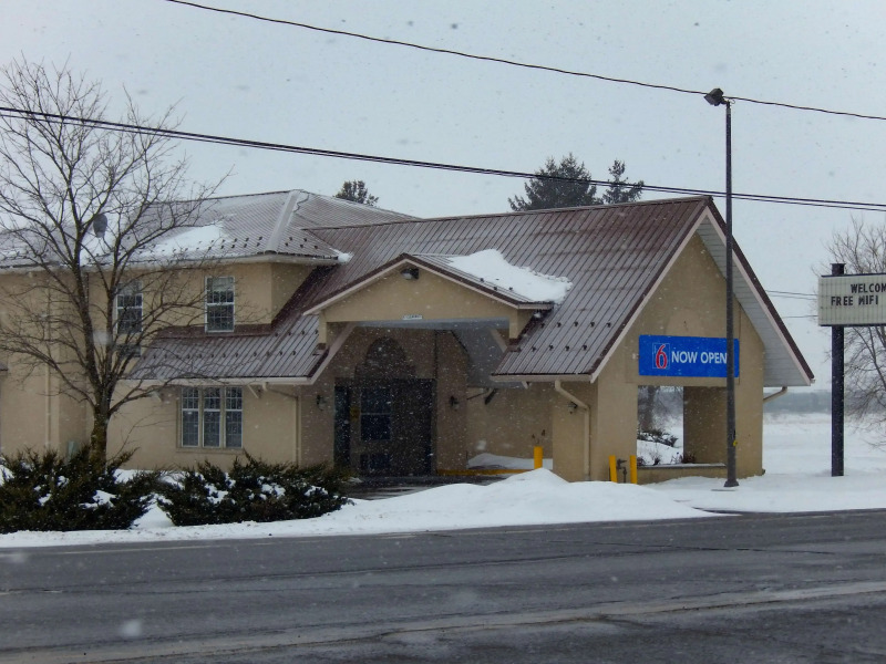 Motel 6 McGraw, NY - Cortland
