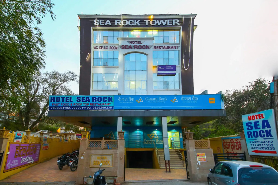 OYO 12498 Hotel Sea Rock