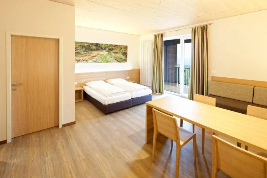 Schatz.Kammer Burg Kreuzen