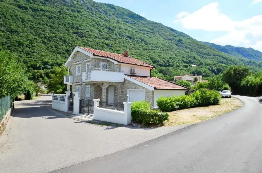 Villa Morinj