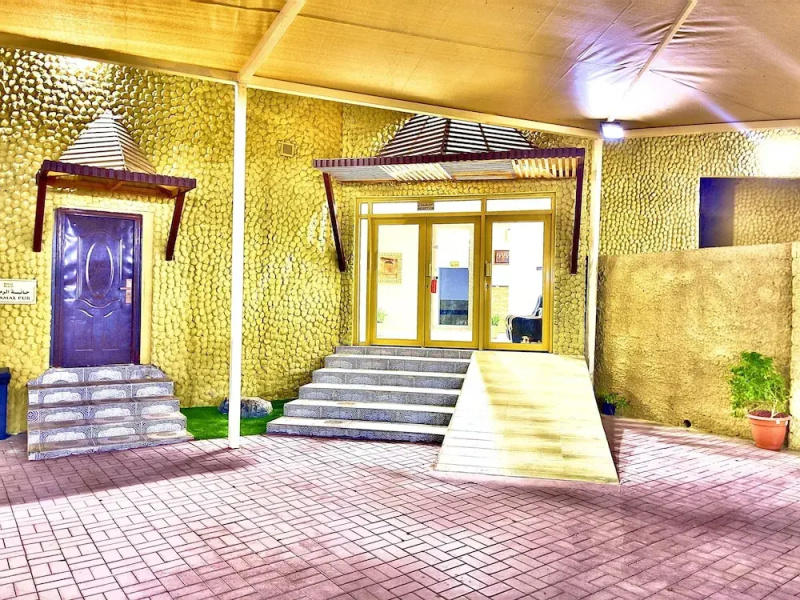 Royal Beach Hotel