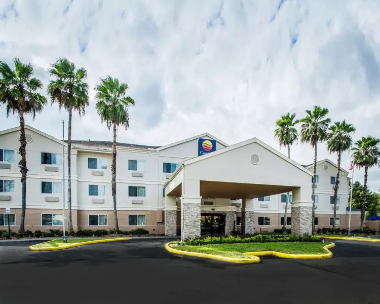 Best Western Plus Plant City Hotel