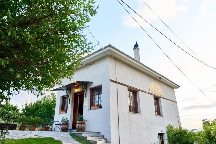 Country Hotel Triantafillies