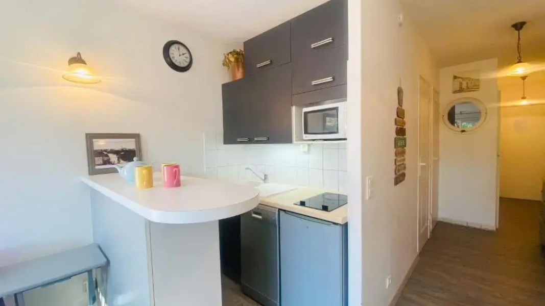 Appartement dans résidence avec piscine