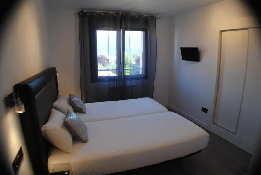 El Picu 7. Apartamentos.