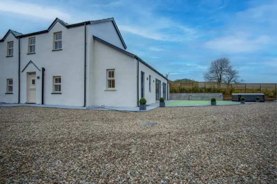 Kiln Park Farmhouse - 4 Bedroom Cottage - Narberth