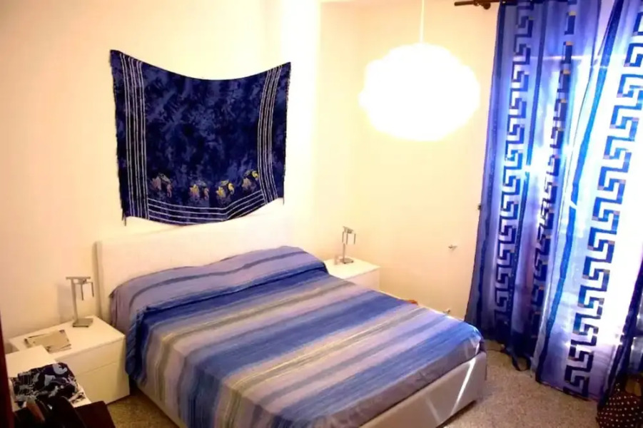 House With 5 Bedrooms in Brancaleone Marina, With Wonderful sea View, Enclosed Garden and Wifi Near the Beach