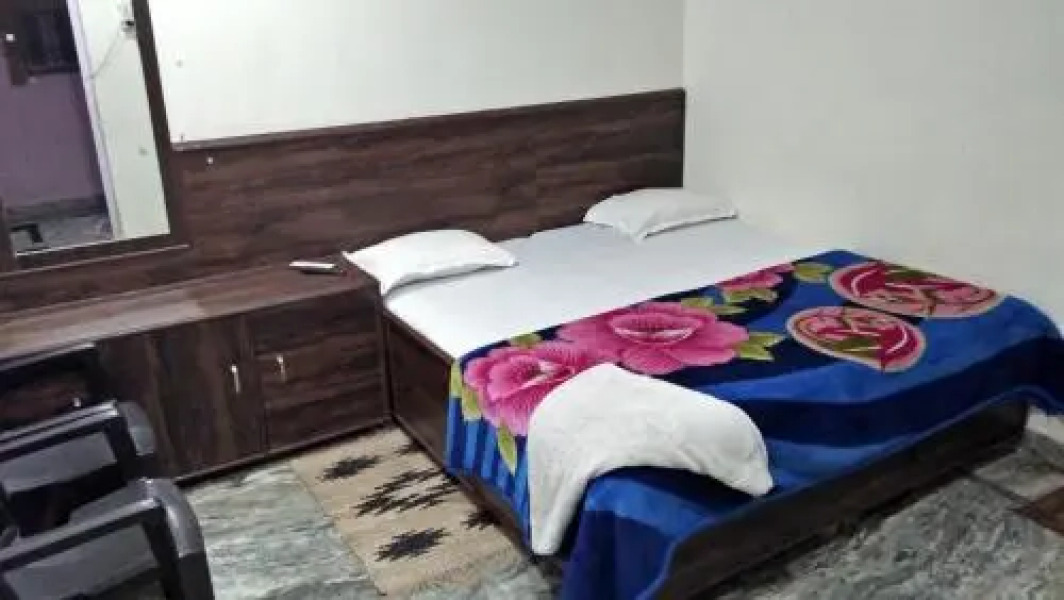 hotel prince tourist lodge