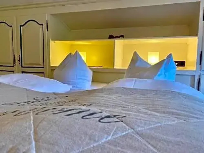 Das Maximilian by stayFritz - DZ Hausham mit Frühstück und Schwimmteich in Top-Lage